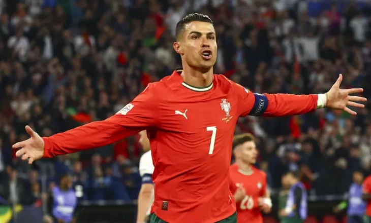 CR7 “fikson” datën e largimit nga futbolli i luajtur: Nuk iki pa shënuar 1000 gola