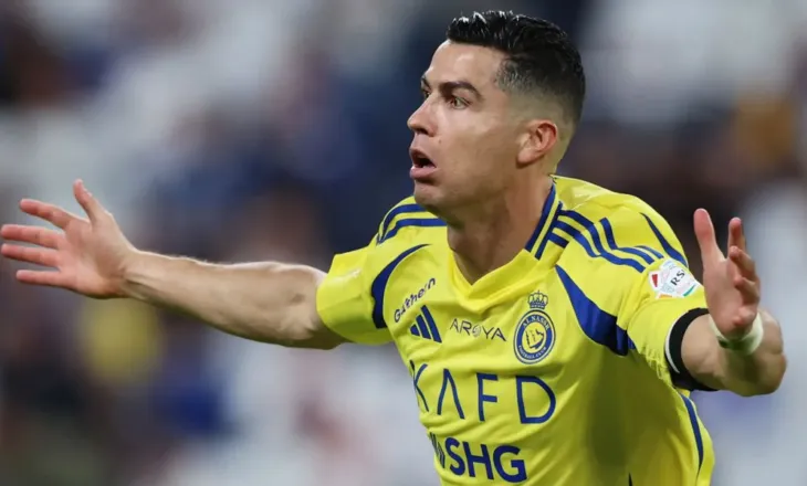 Cristiano Ronaldo, një përbindësh golash, shkon në kuotën e 956-të, me dygolëshin ndaj Al Okhdood