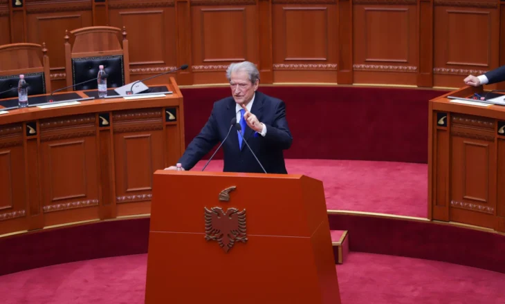 Debat për Avokatin e Popullit, Berisha: PD i tërhoqi firmat për 6 kandidatët. Klosi: Emrat i mbështeti opozita, jo PS