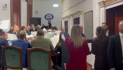 Debatet/ Të erdhi mesazhi nga Rama”/ PS kërkon përjashtimin e deputetëve të PD-së! Sherr