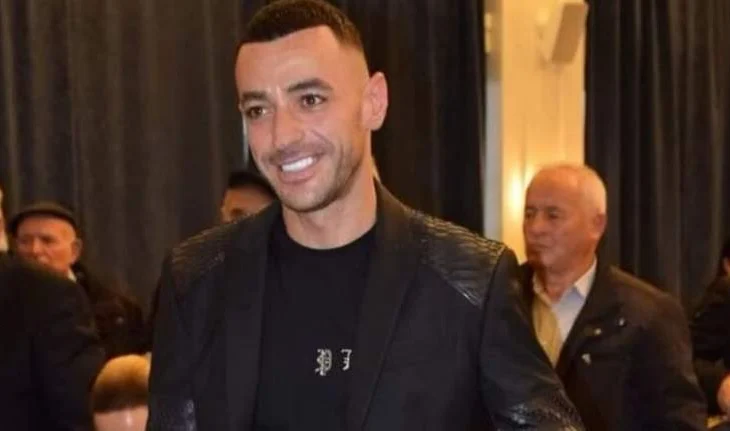 Dedikim zemre, Stresi i thotë nënës fjalët më të bukura në ditëlindje