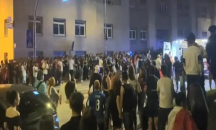 Dënohet me 12 vite burg shqiptari në Itali, plagosi me thikë dy persona pas ndeshjes së futbollit. Dyshohet se..