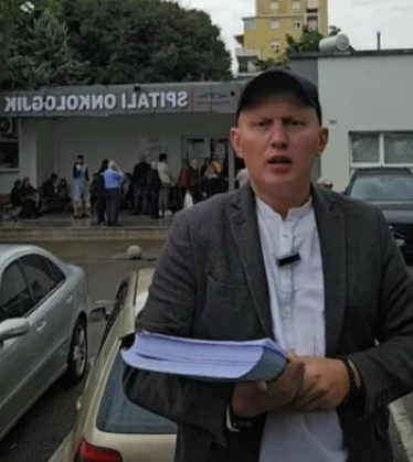 Denoncimet për Onkologjikun, kërcënohet me jetë gazetari Osman Stafa