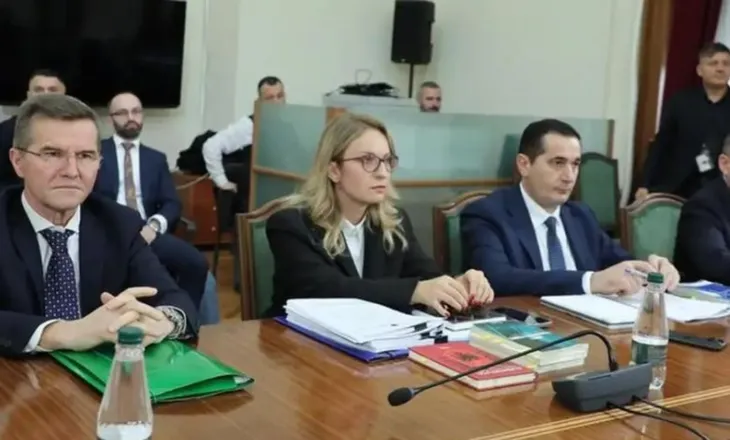 Deputetët ikën me USB-në “në xhep”, DW: Këshilli i Mandateve pa vendim për imunitetin e Ballukut!