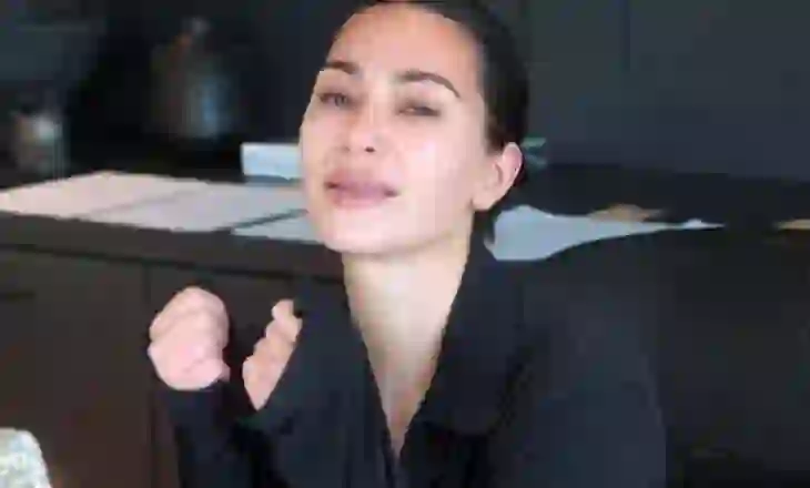 “Dështimi nuk është fundi”, Kim Kardashian ndan emocione dhe sfida nga rrugëtimi ligjor