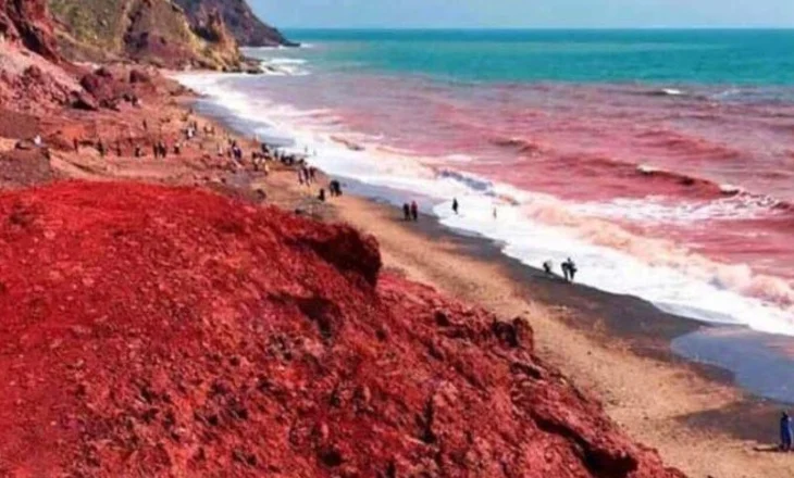 Deti bëhet i kuq në një ishull iranian, ja çfarë thonë ekspertët për fenomenin