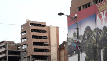 Dhëndri i Trump iku, por beteja për Shtabin e Përgjithshëm në Serbi vazhdon