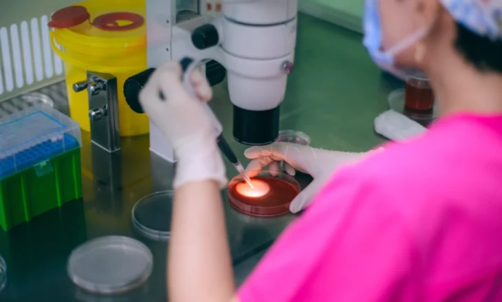 Dhuruesi i spermës i kaloi gjenin e kancerit 197 fëmijëve në vendet evropiane, disa prej tyre nuk ia dolën