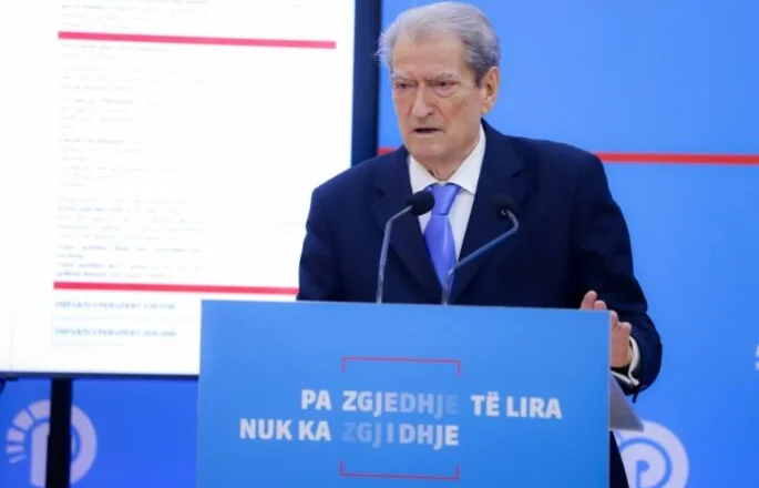 “Di veç të vjedhë”/ Skandali i ‘Kayo’-s: Berisha sulmon Ramën: Sapo i doli koka, përdori bankën për offshore