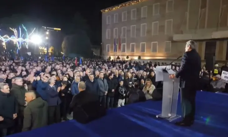 “Do të marshojmë drejt Surrelit”, Berisha kërkon qëndresë nga demokratët: Ja do vdesim, ja do rrojmë për liri