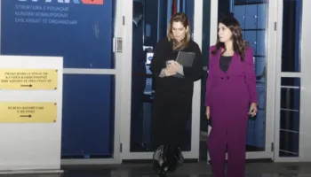 Dosja e SPAK për AKSHI, 10 milionë euro në tre vjet për çokollata e biskota