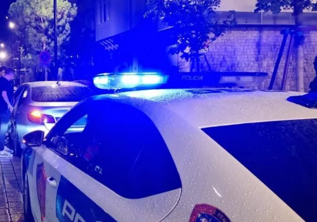 Dyshohet për vrasjen e foshnjës, arrestohet 20-vjeçarja në Tiranë