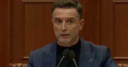 E krahason protestën e opozitës me revoltën e 14 shtatorit 1998/ Braçe: A do të bëhet ndonjëherë normal ky vend?