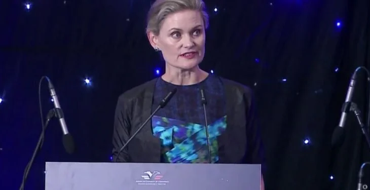 E ngarkuara me punë e SHBA në Tiranë: Trump inkurajon luftën kundër korrupsionit