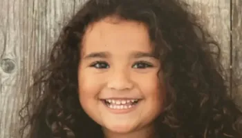 E rëndë në SHBA, gjendet trupi i pajetë i 9-vjeçares së zhdukur që në tetor, hetimet e policisë zbulojnë se u vra nga… nëna e saj
