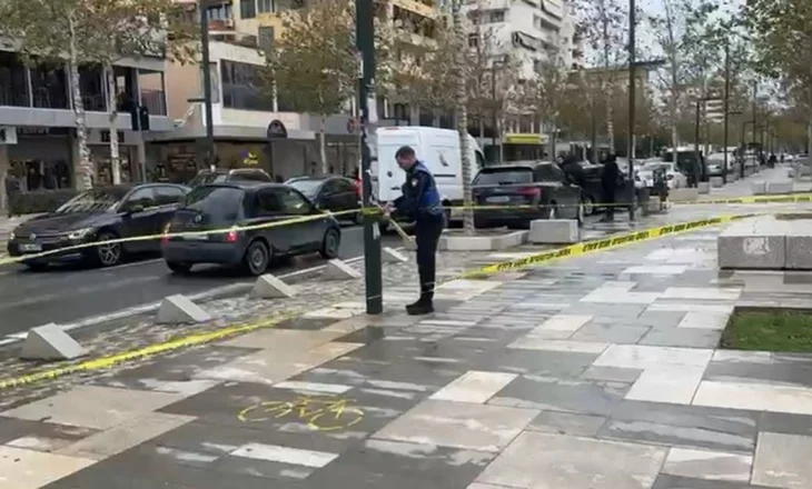 E rëndë në Vlorë, një grua rrëzohet në Bulevard, humb jetën