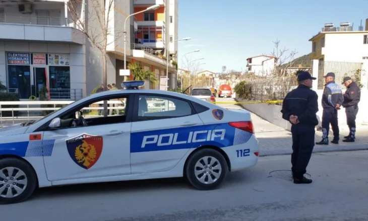 E rëndë në Vlorë, plagoset me thikë në kokë 26-vjeçari nga Tirana (Emri)