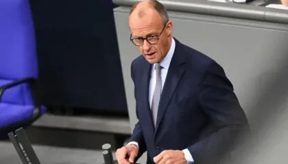 “E vendosim ne se kush do iki apo do qëndrojë në Gjermani”/ Merz: Kujdesemi për sigurinë tonë