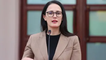 Ecuria ekonomike, ministrja Ibrahimaj: Presim rritje 3.9% për gjithë 2025-ën, kontribut turizmi, investimet dhe..
