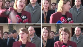 ‘Edhe njëherë’, Prefektja e Shkodrës bëhet lëmsh me urimin për Krishtlindjen, gazetarët i kujtojnë që është live