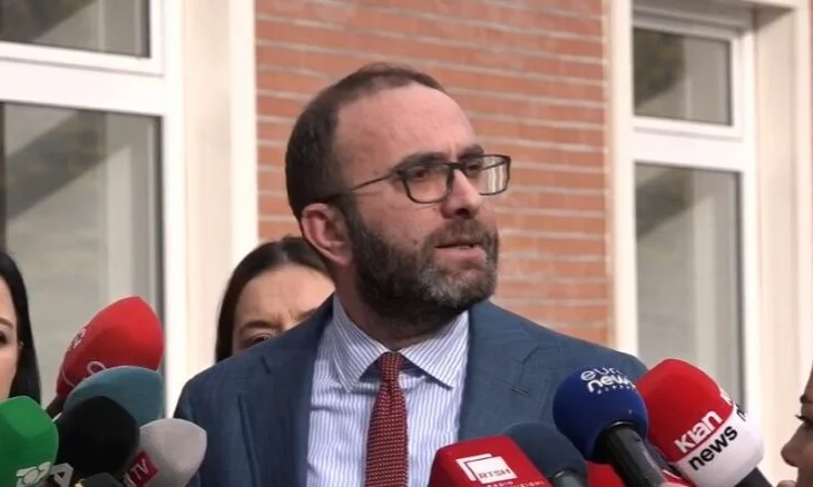 “Edi Rama është kryekaragjozi”/ Bardhi, deklaratë për mediat: Balluku nesër e pandehur përballë nesh, shumë shpejt…