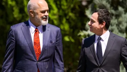 “Edi Rama ka bërë çmos që të mos fitosh zgjedhjet”, si i përgjigjet Albin Kurti pyetjes provokuese