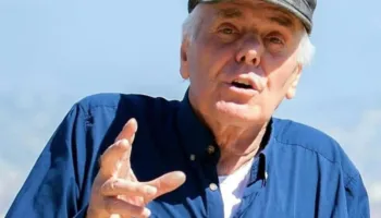 Edison Ypi: Ku të iki, ku të zhdukem…