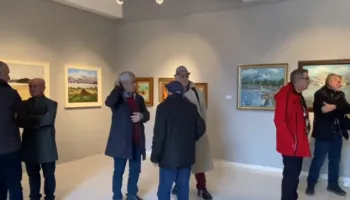 Ekspozita “Lear 2025” në Berat, 35 artistë nga vendi e diaspora prezantojnë punimet e tyre