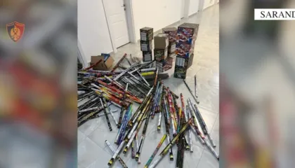 EMRAT/ Festat “kanë trokitur”! Merren masa: Procedohen dy pronarë biznesesh, sekuestrohen 982 fishekzjarre (VIDEO)