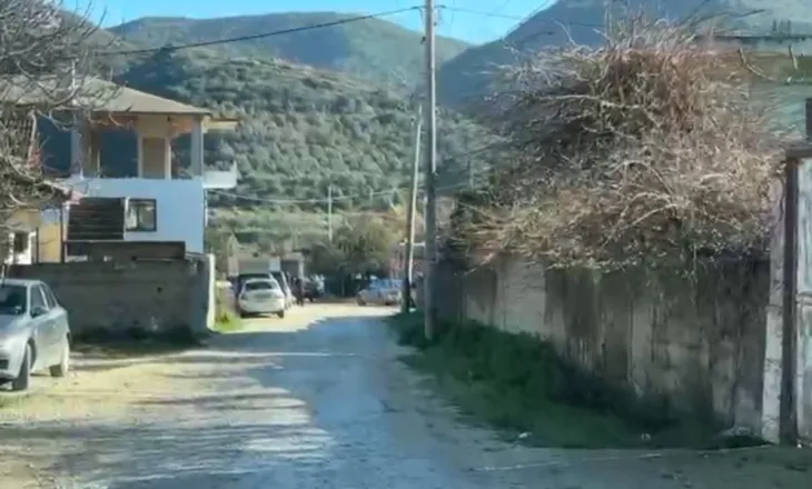 Emri/ Humbi jetën teksa po luante në kalçeto, përcillet për në banesën e fundit 42-vjeçari në Vlorë