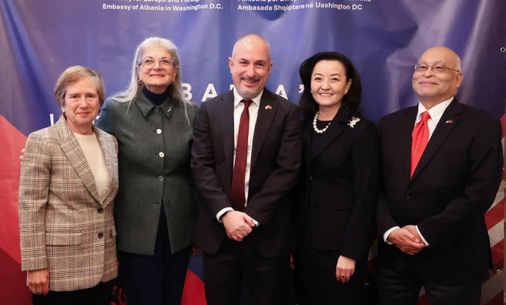 Ervin Bushati takon 4 ish-ambasadorët amerikanë që shërbyen ndër vite në Shqipëri
