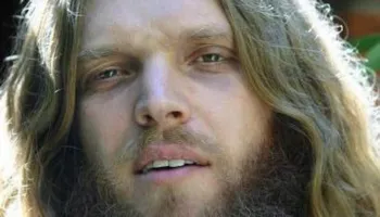 Ervin Hatibi: M.A.M.A