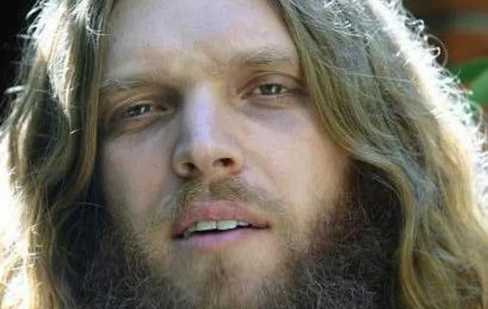 Ervin Hatibi: M.A.M.A