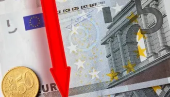 Euro e mbyll vitin 2025 me rritje në ditën e fundit, por bilanci vjetor mbetet negativ
