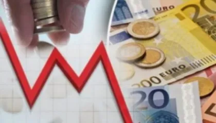 Euro i afrohet 100 lekëve, kursi arrin nivelin më të lartë në pothuajse pesë muaj