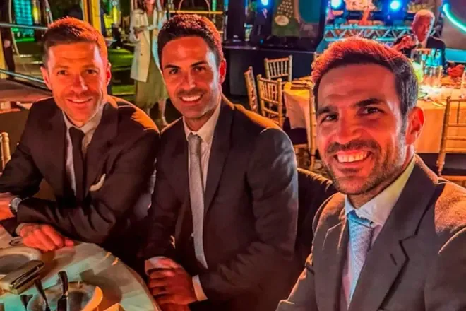 Fabregas tregon problemin e Xabi Alonso te Real Madridi: Të gjithë kanë kushtuar së paku 50 milionë…