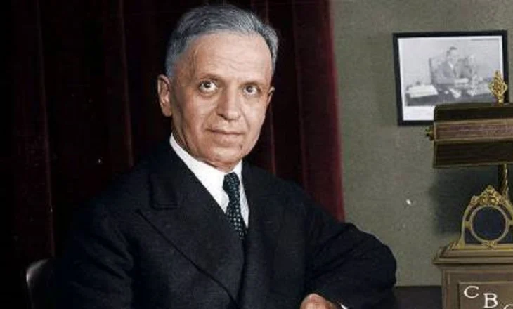 Faik Konica: Si humbet nji komb…