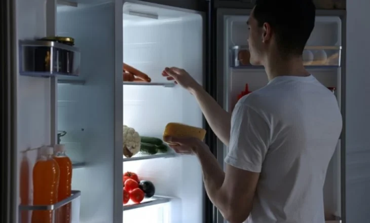 Fajtorët kryesorë për urinë edhe pas një vakti