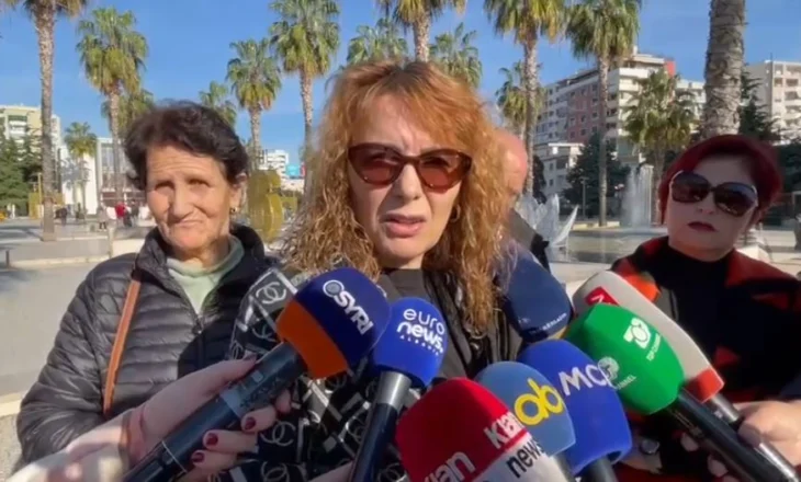 Familjarët e 15-vjeçarit të vr*rë dalin në protestë: Shteti duhet të lëvizë