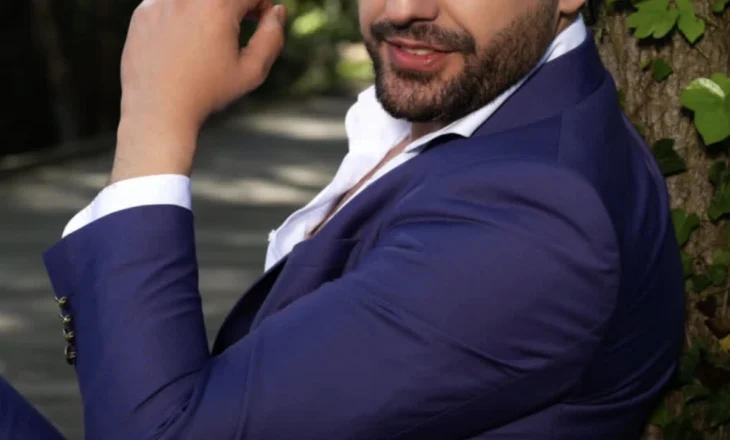 Familjarët e Shpat Kasapit me mesazh prekës pas humbjes së artistit