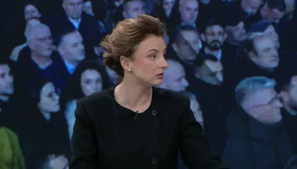 “Fëmijët po shkojnë në shkollë me thika, jo me libra”, Xhixho: Onkologjiku një dramë, kimioterapitë merren në karrige