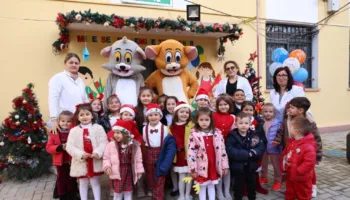 Fëmijët protagonistë të festave të fundvitit, koncerte festive në kopshtet e Elbasanit