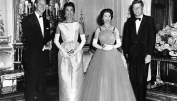 Femme Fatale/ Befasuesi ‘Hotel Le Royal’, aty ku një gotë e veçantë nuk lahet prej 58 vitesh