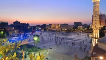 Festat boshatisin Shqipërinë, nëntori shënon rekord daljesh jashtë vendit