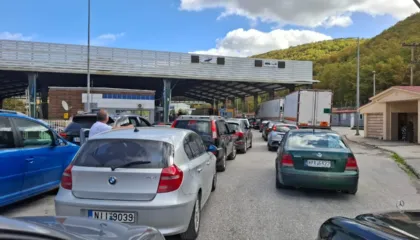 Festat e fundvitit, fluks i shtuar në pikën e kalimit kufitar të Kapshticës në vigjilje të Krishtlindjeve