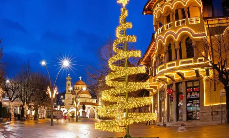 Festat, ku i kalojnë shqiptarët? Eksperti: Korça dominon brenda vendit! Ja tre qytetet më të kërkuara në Evropë