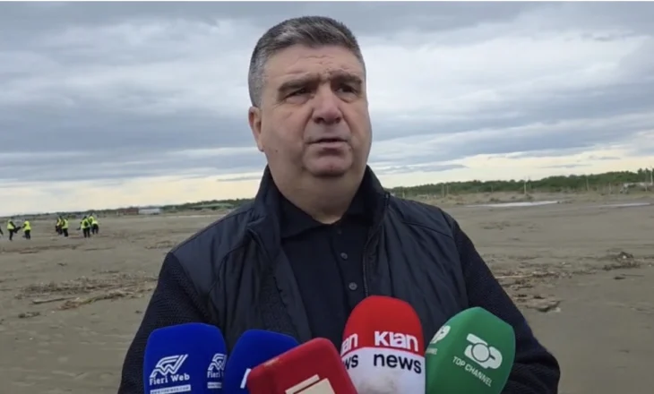 Fier – Nis aksioni i pastrimit të zonave bregdetare pas vërshimeve të Vjosës dhe Semanit