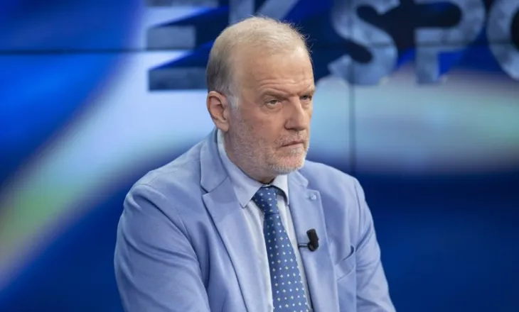 “Flasin për BE, ndërsa plaçkitin miliona”, Pollo godet fort qeverinë Rama: Nuk ka asnjë shans të..