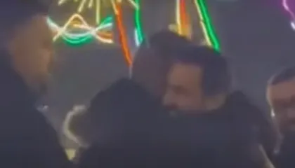 Florjan Binaj i bashkohet protestës së Lapajt