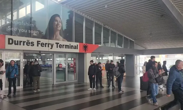 Fluks udhëtarësh në Portin e Durrësit, rreth 13 mijë priten deri të dielën